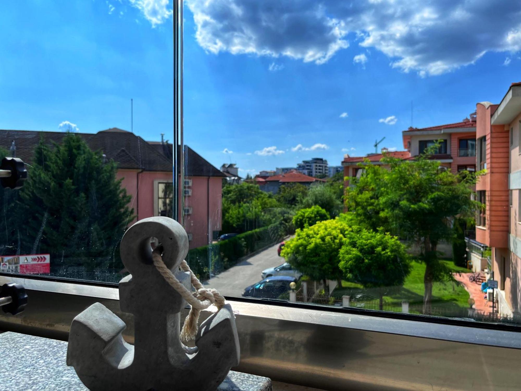 Azur Alegria Studio - Free Parking & Pool Saints Constantine and Helena Exterior photo
